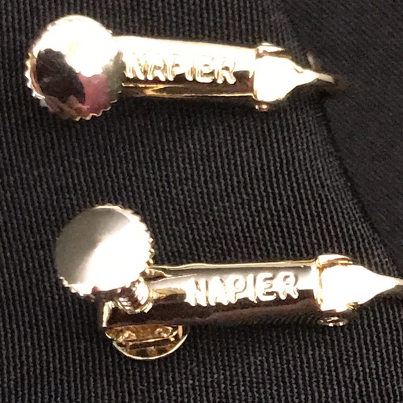 Beautiful Vintage Signed Napier Screwback Clip On Earrings, Gold Tone - Picture 4 of 8